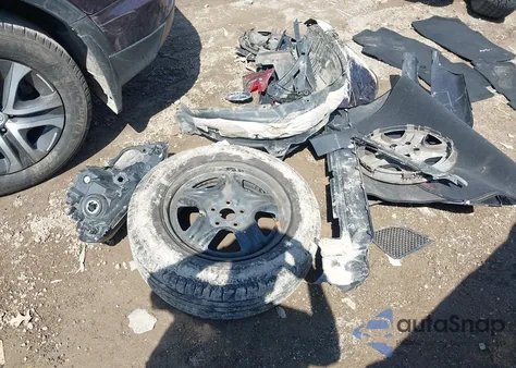 2016 Toyota Rav4 Le z USA, uszkodzony, nr VIN 2T3ZFREV8GW311258